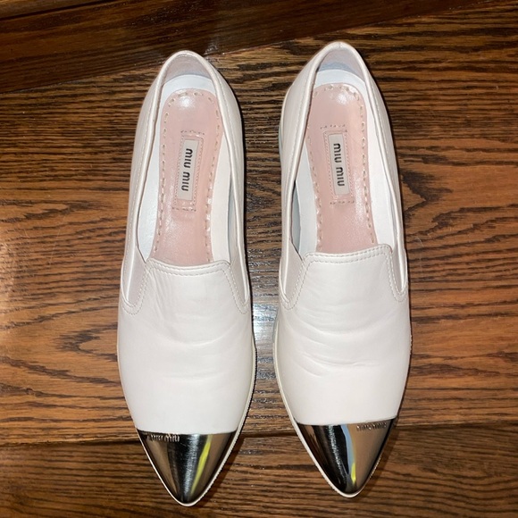 Miu Miu Black Leather Metal Cap-Toe Slip-On Sneakers white - Picture 3 of 4